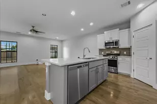 5635 Philip Ave, Dallas, TX 75223 - Photo 4