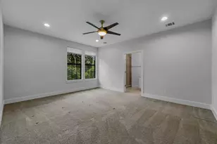 5635 Philip Ave, Dallas, TX 75223 - Photo 12