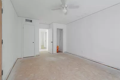 605 Hinton Street, Grand Prairie, TX 75050 - Photo 8