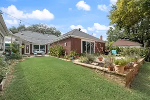 2140 Strathmore Dr, Highland Village, TX 75077 - Photo 38