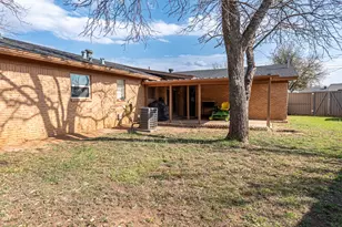 801 Westridge Cir, Breckenridge, TX 76424 - Photo 30