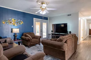 801 Westridge Cir, Breckenridge, TX 76424 - Photo 18
