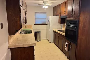 1825 Schumac, Bedford, TX 76022 - Photo 10