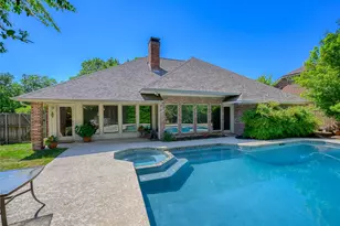 401 Cove Cir, McKinney, TX 75071 - Photo 1