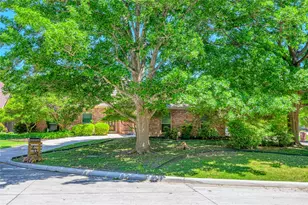 401 Cove Cir, McKinney, TX 75071 - Photo 32