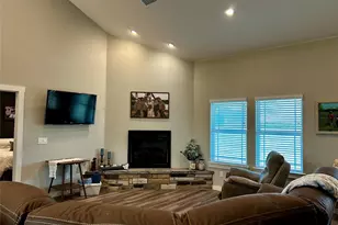 595 Co Rd 2870, Honey Grove, TX 75446 - Photo 14