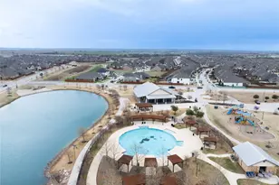 217 Mineral Point Dr, Aledo, TX 76008 - Photo 36