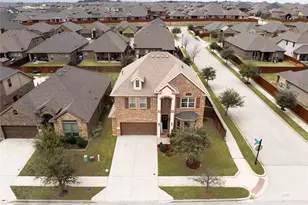 217 Mineral Point Dr, Aledo, TX 76008 - Photo 38