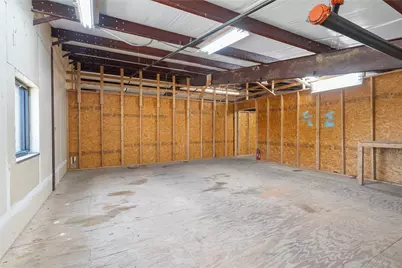 209 S Shady Shores Road, Lake Dallas, TX 75065 - Photo 12