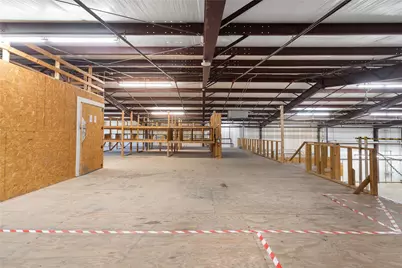 209 S Shady Shores Road, Lake Dallas, TX 75065 - Photo 8