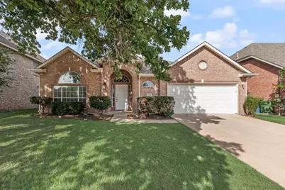 1325 Winnipeg Drive, Lewisville, TX 75077 - Photo 4