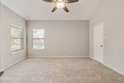 1325 Winnipeg Drive, Lewisville, TX 75077 - Photo 16