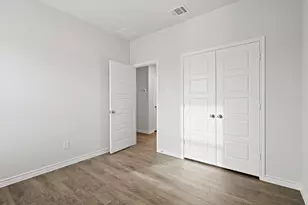 9236 Union Pacific Dr, Fort Worth, TX 76036 - Photo 14