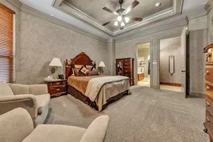 2717 S Shady Ln, Arlington, TX 76001 - Photo 20