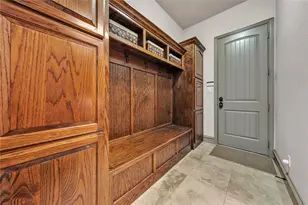 2717 S Shady Ln, Arlington, TX 76001 - Photo 32