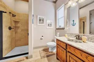 2717 S Shady Ln, Arlington, TX 76001 - Photo 14