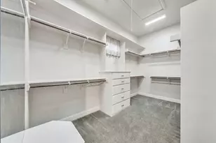 2717 S Shady Ln, Arlington, TX 76001 - Photo 26