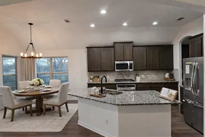 113 Brighton Drive, DeSoto, TX 75115 - Photo 4