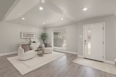 6350 Glennox Lane, Dallas, TX 75214 - Photo 4