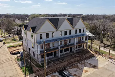 299 301 303 W Oak Street, Mansfield, TX 76063 - Photo 2