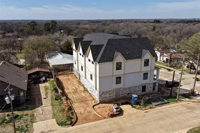 299 301 303 W Oak Street, Mansfield, TX 76063 - Photo 4