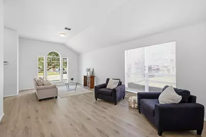 121 Kings Way Drive, Rhome, TX 76078 - Photo 6