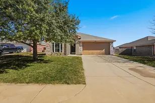 121 Kings Way Dr, Rhome, TX 76078 - Photo 1