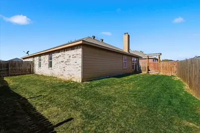 121 Kings Way Drive, Rhome, TX 76078 - Photo 38