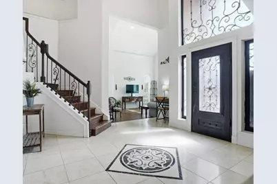 3909 Hogan Manor Drive, Plano, TX 75025 - Photo 4