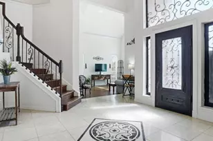 3909 Hogan Manor Dr, Plano, TX 75025 - Photo 4