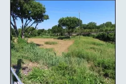 200 S Interstate 35 E, Lancaster, TX 75146 - Photo 14