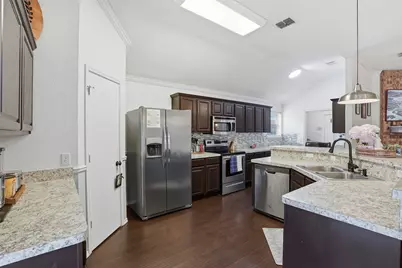 4800 Topaz Lane, Granbury, TX 76049 - Photo 8