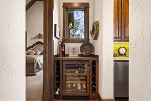 220 Oak Hills Dr, Pottsboro, TX 75076 - Photo 6