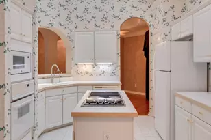 14628 Flanders Ct, Addison, TX 75001 - Photo 10