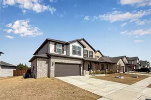 2419 Lundy Cyn St, Forney, TX 75126 - Photo 2