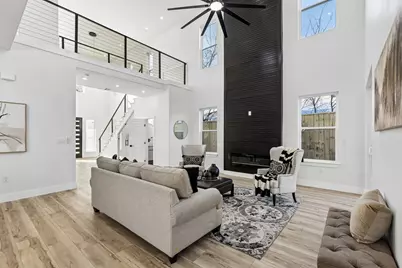 3510 Navaro Street, Dallas, TX 75212 - Photo 2