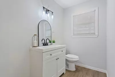 2416 Lake Air Drive, Waco, TX 76710 - Photo 18