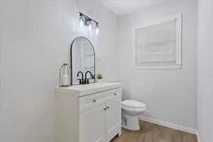 2416 Lake Air Dr, Waco, TX 76710 - Photo 18