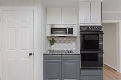 2416 Lake Air Drive, Waco, TX 76710 - Photo 12