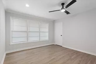 2416 Lake Air Dr, Waco, TX 76710 - Photo 16