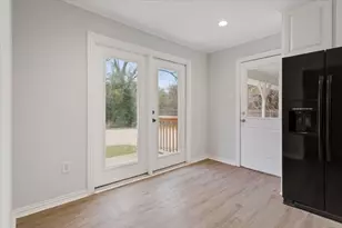 2416 Lake Air Dr, Waco, TX 76710 - Photo 14