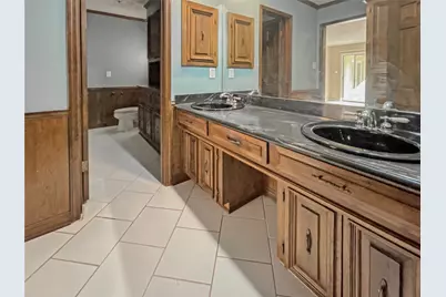 1200 E Franklin Street, Hillsboro, TX 76645 - Photo 12