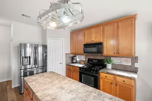 2721 Clubhouse Dr, Denton, TX 76210 - Photo 24