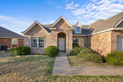2721 Clubhouse Drive, Denton, TX 76210 - Photo 2