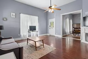 809 E Adams St, Itasca, TX 76055 - Photo 4