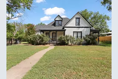 809 E Adams Street, Itasca, TX 76055 - Photo 1