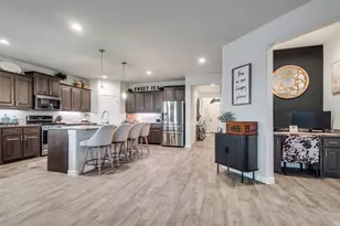 15901 Tottenhall Pass, Fort Worth, TX 76247 - Photo 10