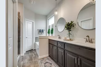 15901 Tottenhall Pass, Fort Worth, TX 76247 - Photo 18