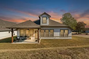 105 Easy St, Glen Rose, TX 76043 - Photo 36