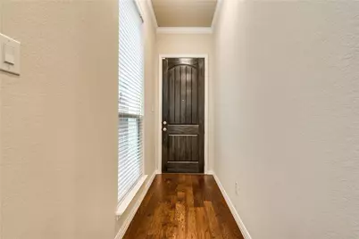 2452 Embleton Drive, Lewisville, TX 75067 - Photo 4